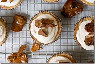 Brown Sugar Cupcakes with Cinnamon Ginger Buttercream and Ginger Cookie Pecan Brittle