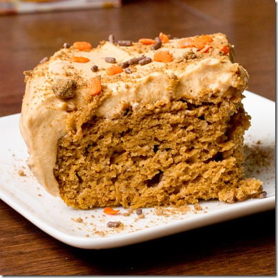One of 2015's most popular recipes! Easy Low Fat Pumpkin Sheet Cake from Keep It Sweet Desserts