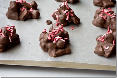 Baby Shower Chocolate Clusters for a Virtual Shower!
