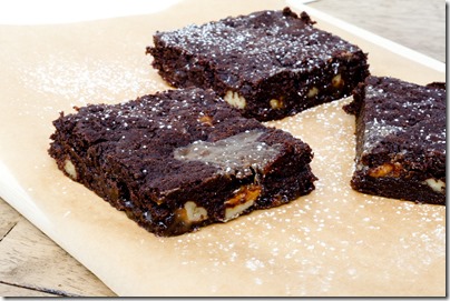 Fudgy Caramel Pecan Brownies and a Keep It Sweet Desserts Weekly Wrap-up